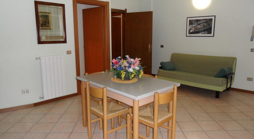 Casa Vacanze Touring Verbania Kültér fotó