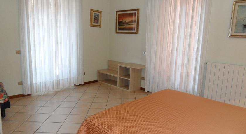 Casa Vacanze Touring Verbania Kültér fotó