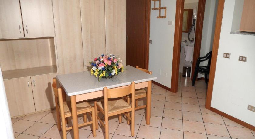 Casa Vacanze Touring Verbania Szoba fotó